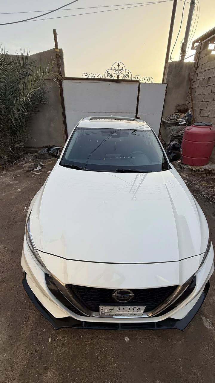 نيسان التيما 2022فولsr فتحة                                                     معوقين بصرة باقي سنتين ونص
ماشية 17 الف كيلو                                                                  محرك 2500 المرغوب بانزين عادي بدون اي دوانز                رادارات امامي وخلفي كشنات جلد ودفئة بالكشنات
سيارة وارد امريكي داخلة تقرير غرق كفالة حت الدعاميات بيها طخة بالبنيد صغير مبينه بالصور
سيارة جاهز اي نقص ما بيها 
مكاني البصرة
سعر 155 $
***********
