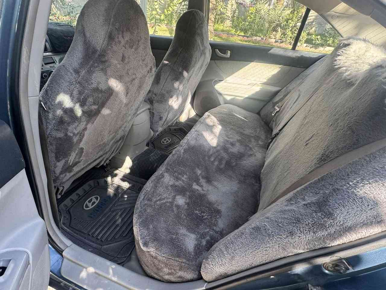 ياالله السلام عليكم اخوان سوناته موديل ٧  أمريكيه مكينه ٢٤٠٠محرك كير خير من الله السياره فتحه فول موصفات اخوان السونار البارحه أخذته وراح نشره ويه صور شوفها وقتنع وتصل وخادم اني السياره جاهزه الف ماتصرف عليها المكان كربلاء الحسينه السعر ٩٨وبيها مجال ورقم بغداد دولي تحويل مباشر لاستفسار اتصل ***********
