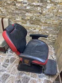 كرسي حلاقة • جديد