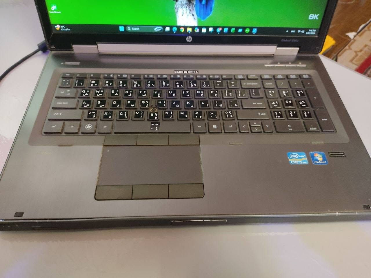 المعالج (Processor): Intel Core i5-2540M (بسرعة 2.60GHz).
الذاكرة العشوائية (RAM): 8GB (لأداء سلس في فتح أكثر من برنامج وتصفح الإنترنت).

حجم الشاشه 17.1

​كرت الشاشة (Graphics): AMD FirePro M5950 (بذاكرة فيديو مخصصة 1GB).

​نظام التشغيل: Windows 11 Pro (نسخة حديثة وسريعة).

​مساحة التخزين:

​الجهاز يحتوي على قرص تخزين مقسم إلى ثلاثة أقسام (C, D, E) بمساحة كلية ممتازة تتجاوز 450 جيجابايت تقريباً، مما يوفر مساحة واسعة لملفاتك، صورك، وبرامجك.

​مميزات إضافية:

​هيكل الجهاز (HP EliteBook) معروف بمتانته وجودة تصنيعه العالية.

​مناسب جداً للطلبة، الموظفين، وأعمال التصفح والبرامج المكتبية.

السعر 200.000
لاكن البطاريه تالفه 

ذي قار الشطره يوجد توصيل


**إذا كنت صاحب هذا الإعلان وتريد حذفه لأي سبب، رجاءا أرسل رسالة إلى الدعم الفني**