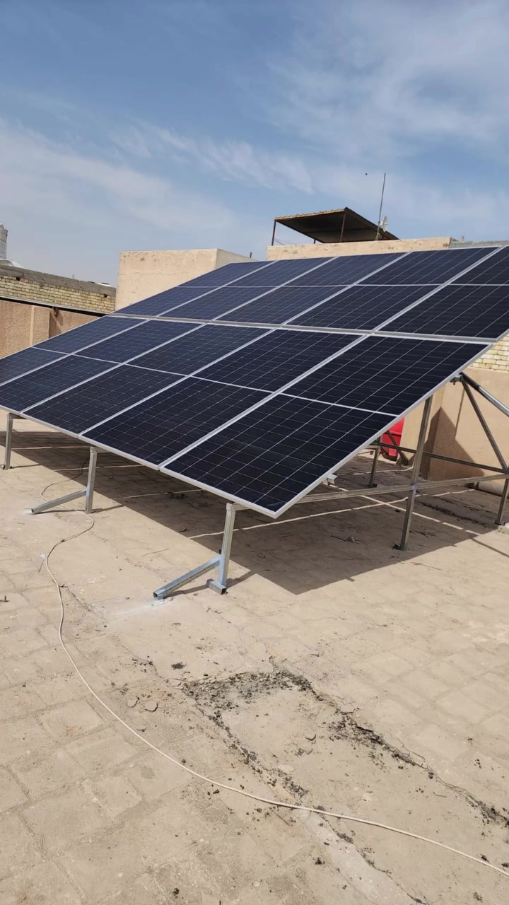 خليها احلى وية ايزي لايف 
منظومة 20 امبير نهاري و 20 امبير ليلي لمدة 3.5 ساعة 
المكونات : 
انفيرتر دي سعة 8 كيلو واط 
بطاريات دي 10 كيلو واط ساعي عدد 2 
الالواح لونجي اكس 10 بقدرة 645 واط عدد 10 
ايرث خاص للمنظومة الكيبل 6 ملم مربع 
الكهربائيات ماركة اونسي . 
للطلب او الاستفسار يرجى مراسلة الصفحة


**إذا كنت صاحب هذا الإعلان وتريد حذفه لأي سبب، رجاءا أرسل رسالة إلى الدعم الفني**