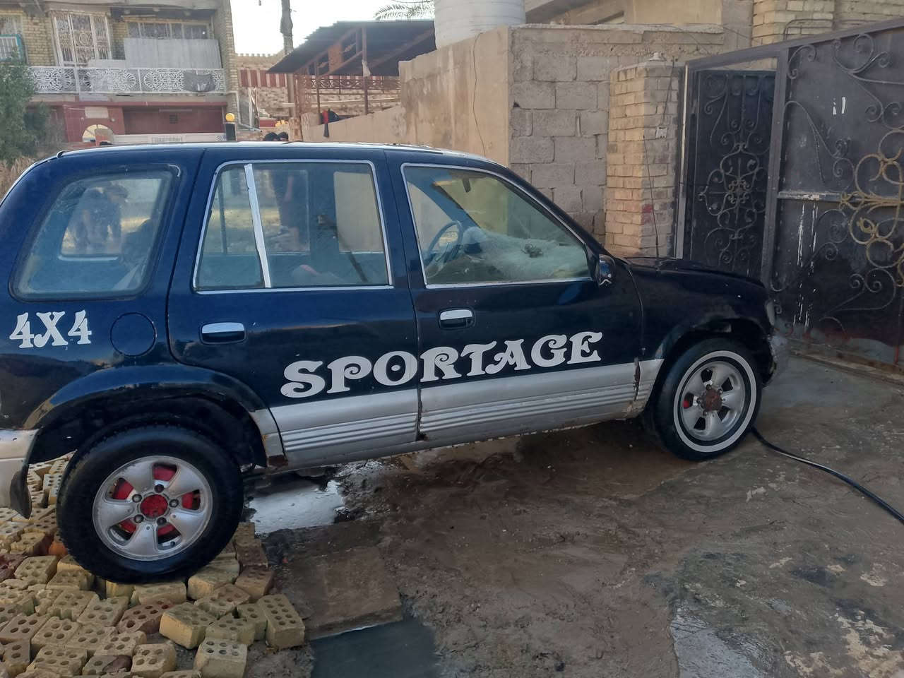 السلام عليكم  البيع كيا سبورتج رقم ديالى سنويه جديده31 ارقام جدد سيارة بسمي محرك كيرصدر امامي خلفي جديد كهربائيات كلها شغاله شرط لتحويل مكان سيارة بغداد النهروان سعر 26 بيها مجال شي بسيط' ***********' 70862720170
