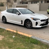 للبيع  Kia Stinger 2022 Gt-line سيارة نظيفة جداً .(2500T)300 حصان   • ...