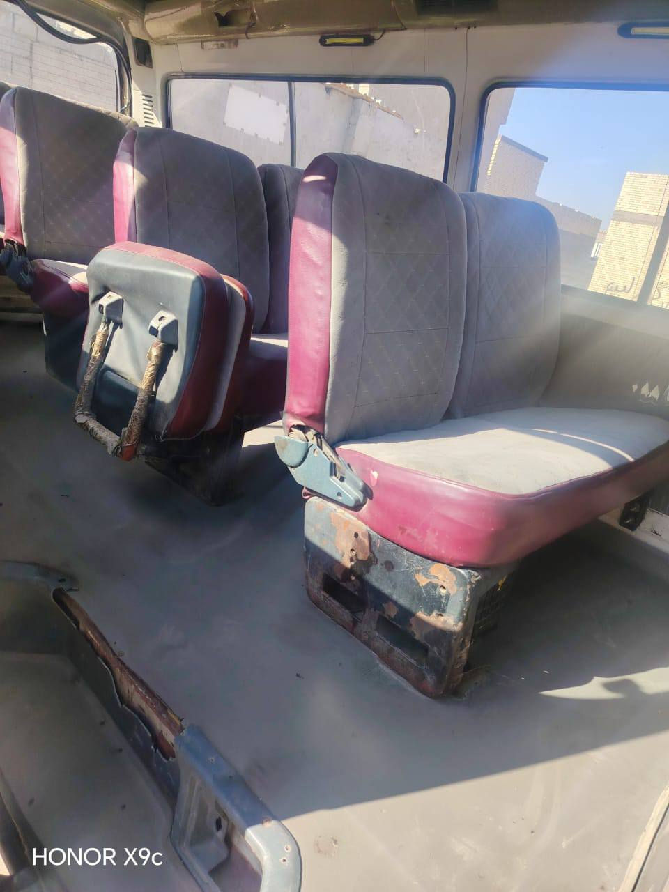 سلام عليكم سيارة فتون 2009سيارة كاملة كبل للشارع تايرات انضاف صدر جديد زيرو مكينة ونجي لا تنفيص ولا تبخير مكفولة دوشمة نضيف رقم انكليزي ديالى بسمي مكان بغداد ***********السعر 53او بي مجال
