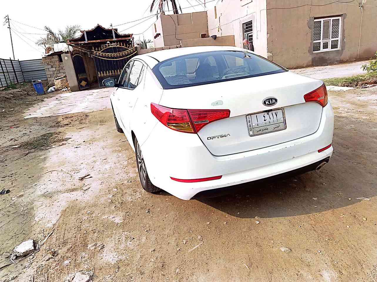 السلام عليكم كيا اوبتما موديل 2011خليجي بيه بارد بالجاملغ الخلفي  فقط والباقي كفاله كير مكينه تبريد حداديه كهربائيات   السعر 120$ وبيه مجال بسيط مكاني الديوانيه ##رقم ‏‪***********‬‏
