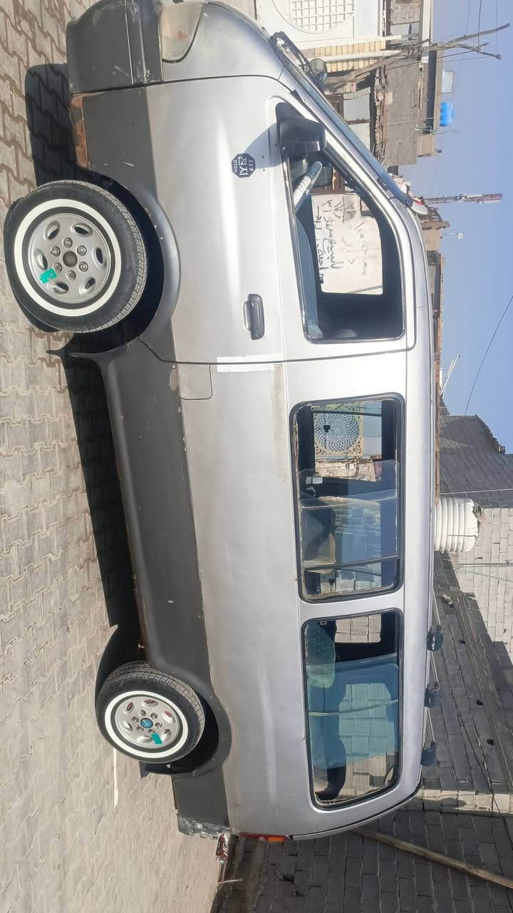 السلام عليكم كيا بريجو للبيع موديل 96 رقم انكليزي تحويل ثاني يوم مكينه و كير و اكسل مكفولات تخم تاير جديد السعر 62 و بيه مجال 
  رقم الهاتف ***********
