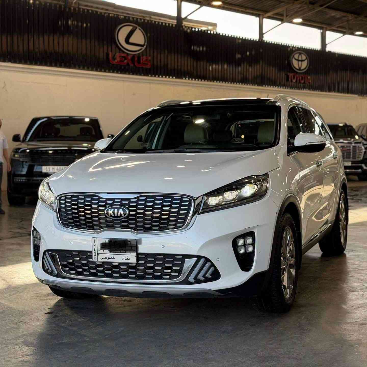 🚙✨ Kia Sorento

سيارة عائلية متكاملة تجمع بين الراحة، الفخامة والاعتمادية 👑🔥

✔️ موديل 2020
✔️ ماشية
89,000 كم
✔️ مكفولة من الصبغ والتبديل
✔️ فتحة سقف بانوراما
✔️ مقاعد جلدكهربائية
✔️ تشغيل بصمة ودخول ذكي
✔️ جنطة كهربائية
✔️ مواصفات مميزة وراحة عالية للعائلة

✨ خيار مثالي لمن يبحث عن سيارة عملية بمواصفات فاخرة وسعر مناسب

📍 
📞 *********** مكان السياره كربلاء الهنديه السعر ٢٤٧
