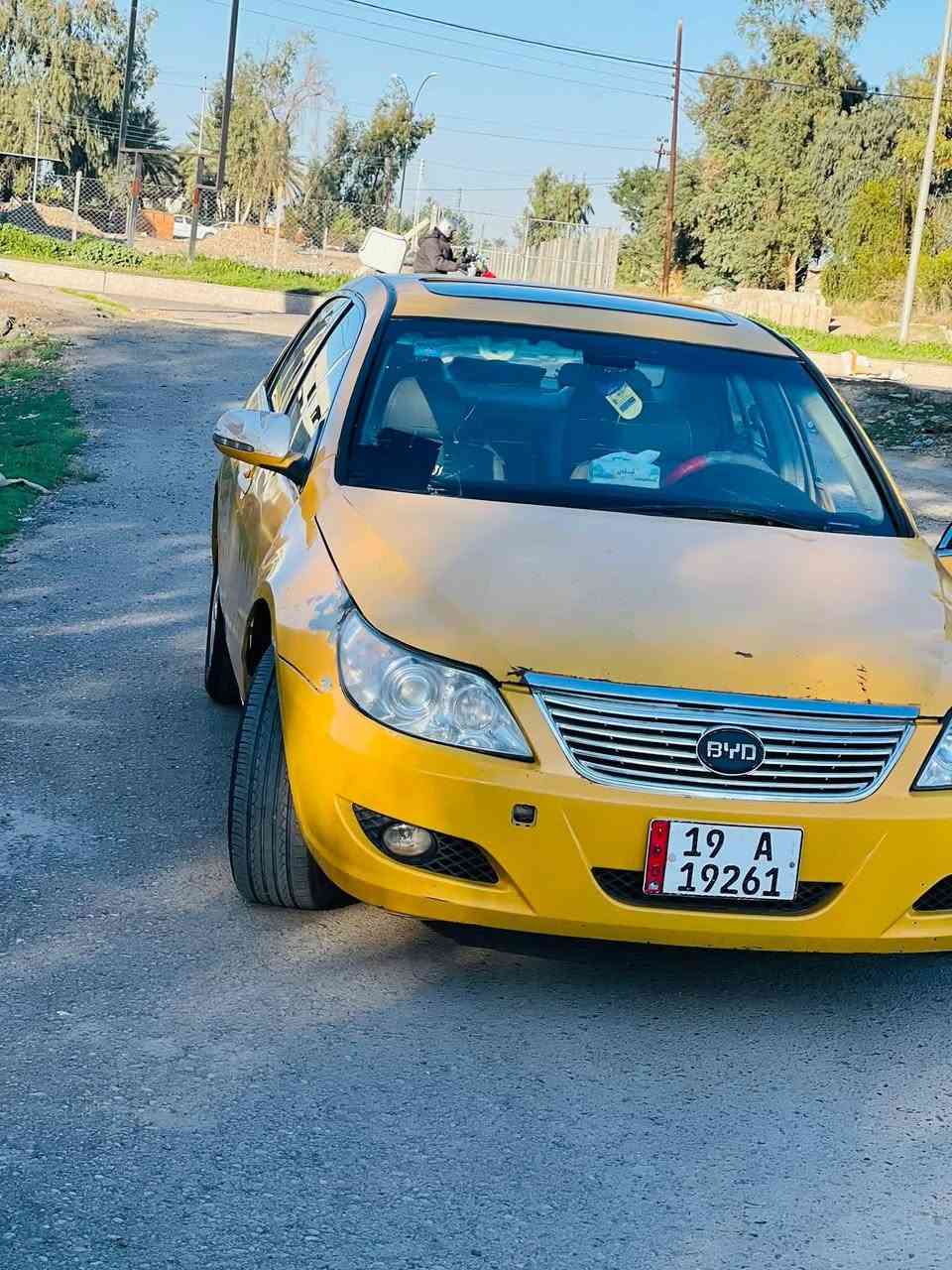 بي وايدي 6 موديل 2011 سنويه جديده رقم نكليزي مصفره هيه وغرامات مكينه كير فكفولات تتفه شغاله جام كهربائي تخم تاير جديد صدر خلفي امامي جديد كهرباياته كله شغاله السعر 38 وبيه مجال حك الجية الستفسار مكان ديالى المقدادية ***********
