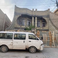 بيت للبيع طابو ملك صرف البلديات  اول فرع على شارع المصرف شارع عريض قرب...
