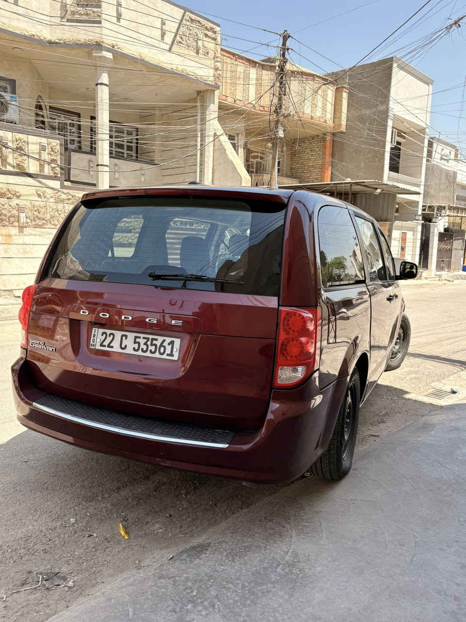 السلام عليكم 

دوج كرفان - DODGE CARAVAN
للبيع 

محرك 6 سلندر (3.6 )

مواصفات عادية 
3 قطع تبريد
كشنات متصل 
7 راكب 
شاشة بلادية 
رقم أربيل 

وارد كندي ( حادثها سرقة جاملغ وبنيد )
  وبالعراق بيها صفحة السكن صبغ ، وبيها صبغ بقبق الجنطة  بدون ضربة بدون دواخل 
أبيع حزام 

135 ورقة وبيها مجال 
مكان السيارة بغداد حي اور 

‭0783 864 7153‬
0783 818 4384
