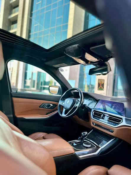 بي ام دبليو 330i موديل 2021
فول فول مواصفات للبيع او المراوس 
شاشة كبيرة لمس كاميرا سلايد فتحة سقف 
رقم  ***********
ماشيه 65الف كيلو 

‏2.0L twin power turbo
حادث السياره جاملغ وباب ومبدلات بدون صبغ من الشركه 
وبغداد صار بيه صبغ بين البابتين 
مواصفات :-
سلايت  
بصمة 
ابواب بصمة 
دواخل جلد مشمشي 
لايتات فول ليد 
لايتات ويا الطريق تتحرك 
كامرة خلفية دوارة 
حساسات امامي خلفي 
كشنات تدفئة خزن تحكم وضعيات فول 
تبريد منفصل امامي خلفي 
تحديد مسار 
ستيرن رجاج ويا الخروج عن المسار 
رادار كل سيارة 
نقطة عمياء 
مرايات قلاب وبيه نظام الاوتو دم
صندوق ينفتح بحركة رجل
محرك 2000 توين بور توربو 
كير 8 نمر 
وضعيات قيادة ايكو + ايكو برو + سبورت + سبورت بلص 
سستم ترحيب بغداد
