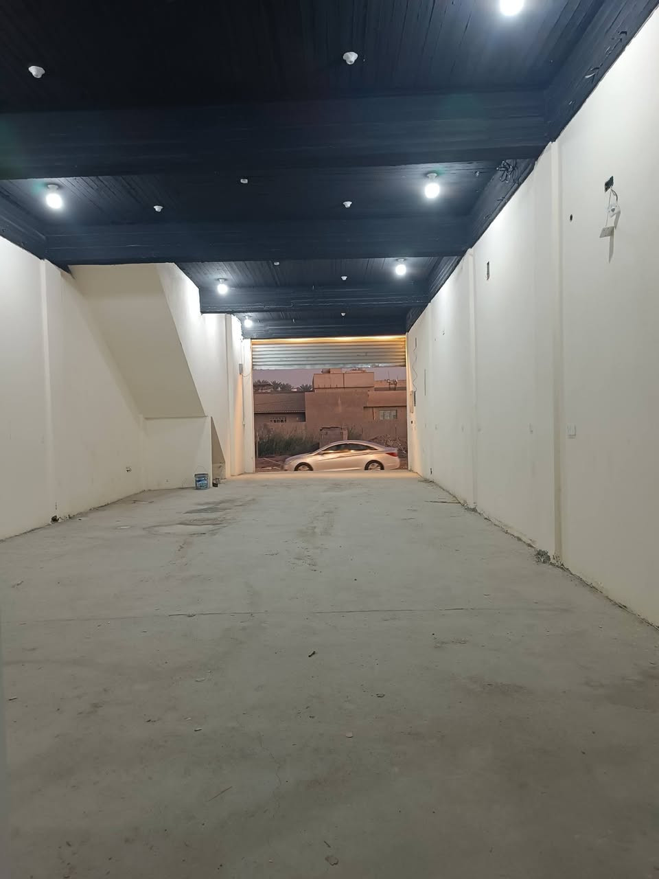 محل للايجار مساحته 150 متر بالبوبيات قرب اسواق البرتقالة للاستفسار ***********
