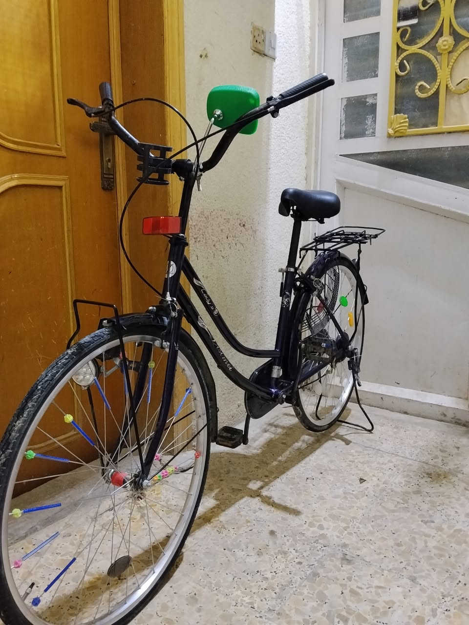 سلام عليكم باسكل بطه نضيف كلش حجم 26 الباسكل فول اوبشن لون اسود كامل مكمل بلجيس  كلشي مابي السعر تفليش 
١٢٠ و بي مجال الاتصال على رقم 
*********** لاتصال واتساب
