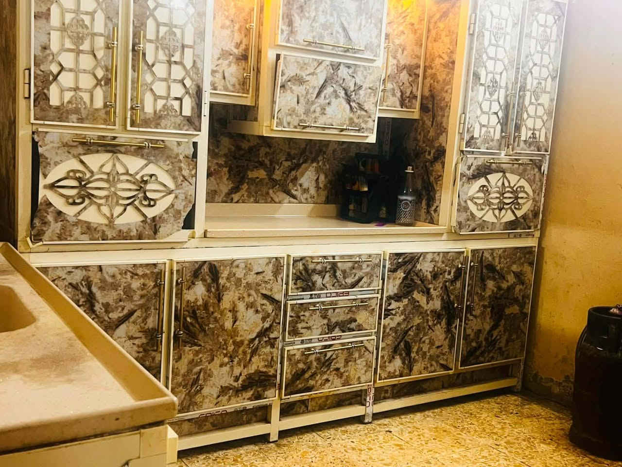الكاونتر مترين ونص وسنك متر ونص المكان الحسينيه الخمس تالاف شارع عشرين مقابيل مدرس عراق المنتصر سعر 350


**إذا كنت صاحب هذا الإعلان وتريد حذفه لأي سبب، رجاءا أرسل رسالة إلى الدعم الفني**