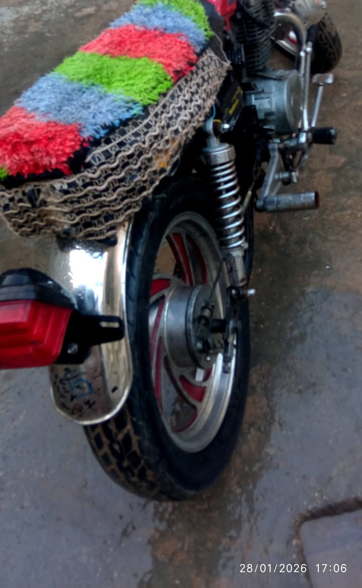 للبيع مكان نجف سعر 125
***********
