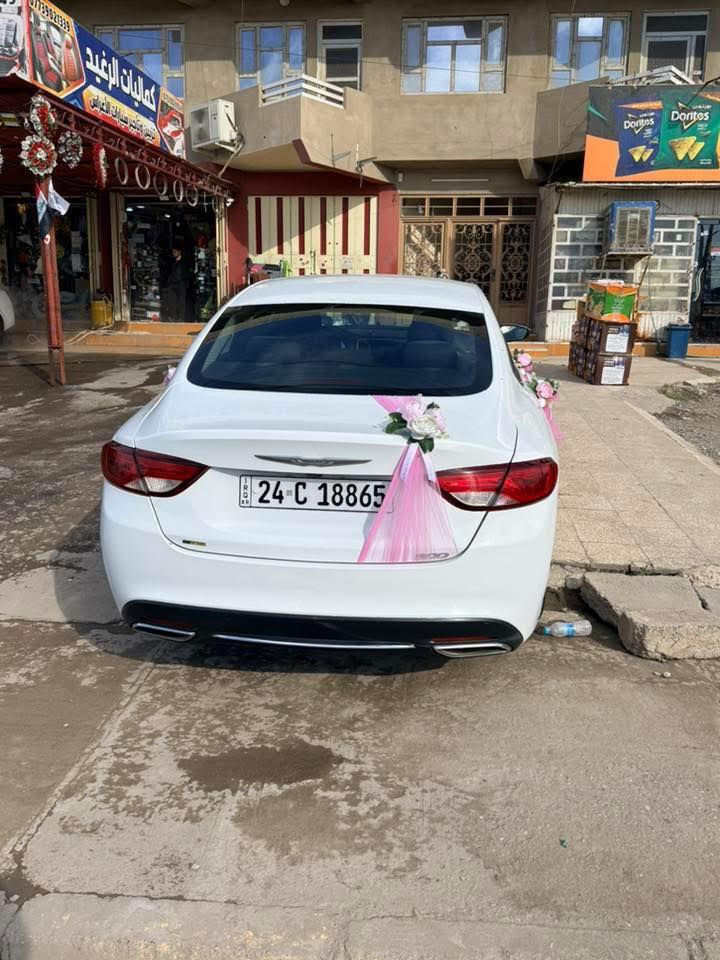 C200 موديل 2016 
محرك 6 سلندر 3600 

كلين بدون ضرر

لايت led وبكلايت led

مواصفات 

هندبريك بصمة 

دخول ذكي بدون مفتاح

بصمة تشغيل 

شفتات ستيرن

كير ماوس 9 نمر 

شاشة صغيرة وكاميرا دوارة 

رقم دهوك باسمي وبيها كوبون بانزين

محرك كير شرط تايرات بطارية جديدة مابيها اي نقص 

مكان السيارة موصل الايسر 

***********

***********
