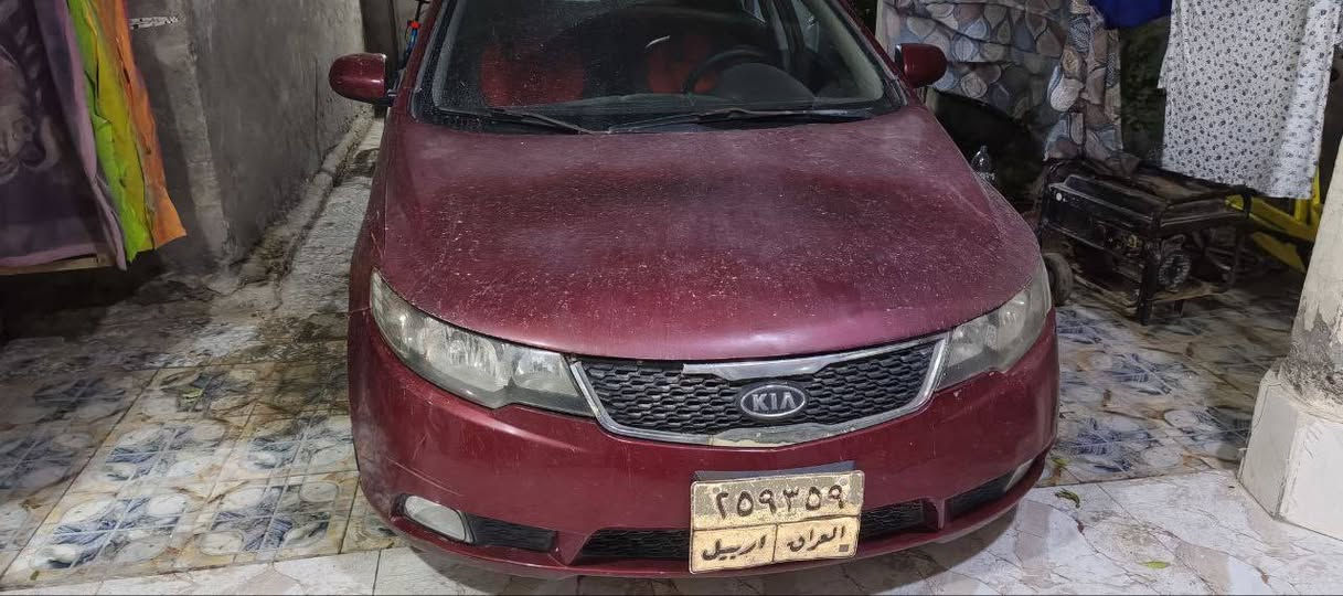 السلام عليكم سيراتو موديل ١٢ خليجي اوتوماتيك مكفوله من كلشي مكينه كير حداديه تبريد ثلج تخم تاير كهربائيات كلها شغاله السياره احلى من الصور بنيدر فقط صبغ شرط السونار السياره بس تحويل فقط مكاني بابل الهاشميه السعر 79وبيها مجال قليل جداا الشراي يتصل وهذا رقمي ***********
