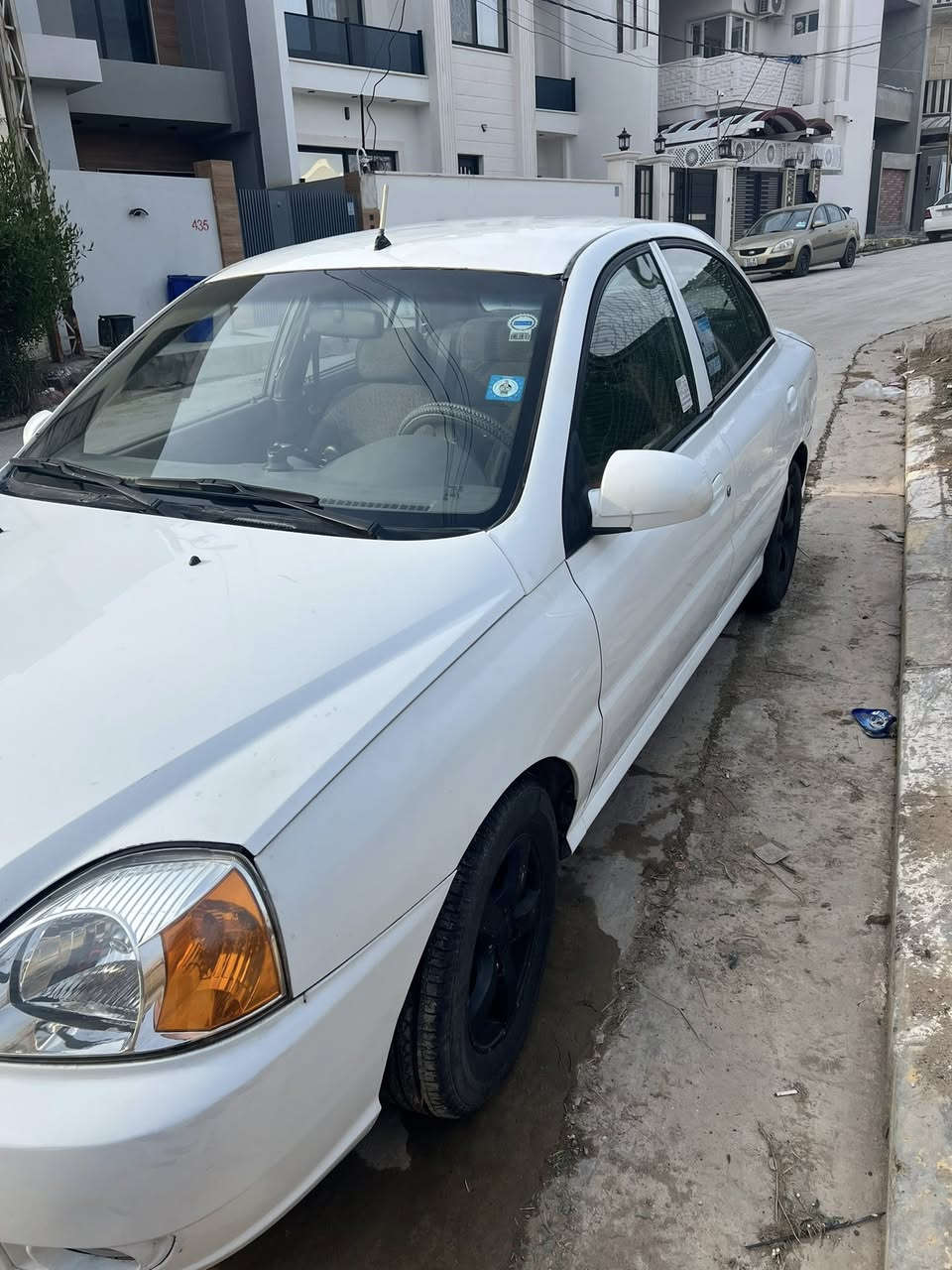 كيا ريو موديل 2004
مصبوغة حزام محرك جديد مال كصة شديته حجمها 1400

 رقم نينوى انكليزي تبريد شغال تحويل شرط بدون وكاله من الشرعي كوبون بيها الكتروني سيارة جاهزة السعر 53 وبيها مجال شي قليل
***********
***********
