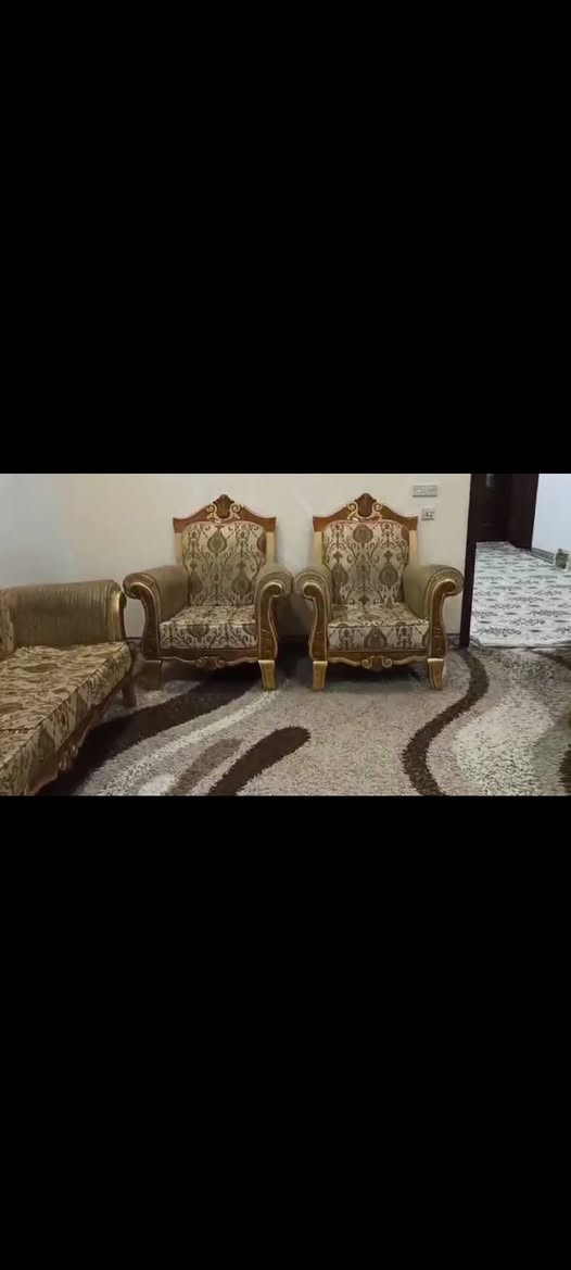 السلام عليكم تخم تركي مستعمل نظيف10نفر رقم الهاتف***********
