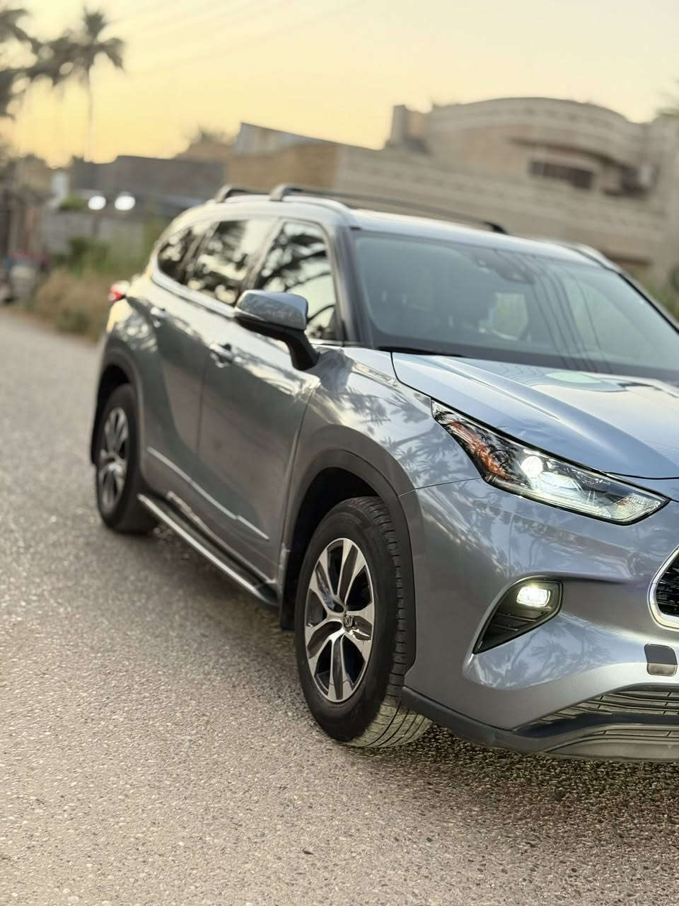 تويوتا هلاياندر
موديل 22
مواصفات XLE
بصمة تشغيل
بصمة ابواب دخول ذكي
كشنات جلد
كشنات كهرباء
كشنات تدفئة
نشغيل عن البعد
زر دفع رباعي خفيف وثقيل
بريك كهربائي
نظام اوتو ستوب
نظام اوتو هولد
وضعيات قيادة درايف مود سبورت .نورمال .ايكو دفع رباعي 4*4
العداد دجتال
مانع انزلاق تراكشن
نظام نزول منحدرات
نظام Snow ثلج
ستائر خلفية
صندوك كهربائي
رادار نقطة عمياء جانبي '
رادار خروج عن المسار
رادار مانع تصادم امامي
رادار خلفي للسيارة
لايت زينون LED
مقاعد صف ثالث سبعه راكب
ايشاير مري
شاحن وايرلس للجوال
شاشة كبيرة
مداخل USB وتايبسي
نظام الخرائط نڤكيشن
نحكمات ستيرن اوامر صوتيه فول
ملاحظة السيارة حادثها جاملغ الايمن 
الاستفسار والاتصال 
***********
