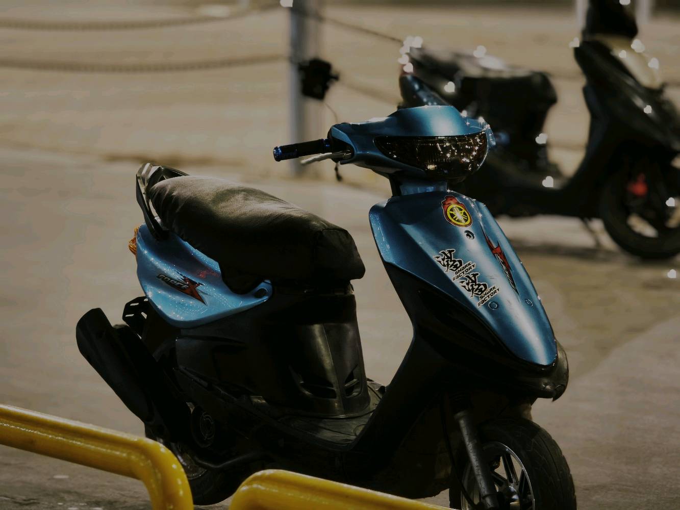 ماكس قچمه للبيع 
بوشة 49 مكينة قوية 
شلعة ومعدل تشك الكاع 
ويل نجمه رياضي 
قبق فلاوين 
صالنصة FM 
سماعات mp3
نكره سلف وهندر 
يدات رياضي 
سبايدر رياضي الوحيد بالعراق مال قچمه
السعر 500 وبيها مجال 
العنوان الشعب السريدات مقابيل الثعالبة 
الرقم ***********
متواجد واتساب 