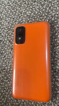 ايباد • شاحن • كارتون