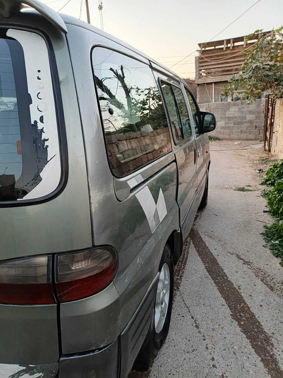 ستارك موديل 2000 محرك وكيري كفاله تخم تاير حداديه خلفيه وامامي جديد شواصي كفاله ***********

***********
