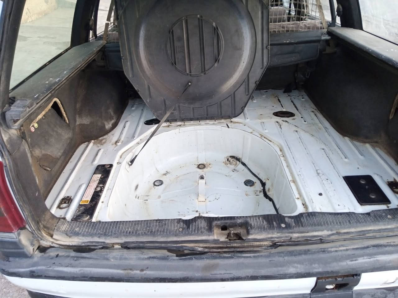 اخواني السلام عليكم اوبل ستيشن موديل 93 السياره باسمي محرك 2000 السياره خير من الله سو ثانويه لل 30 محافظه ديالى قضاء بلدروز للبيع الشعر 32 وخادم للطيبين


**إذا كنت صاحب هذا الإعلان وتريد حذفه لأي سبب، رجاءا أرسل رسالة إلى الدعم الفني**