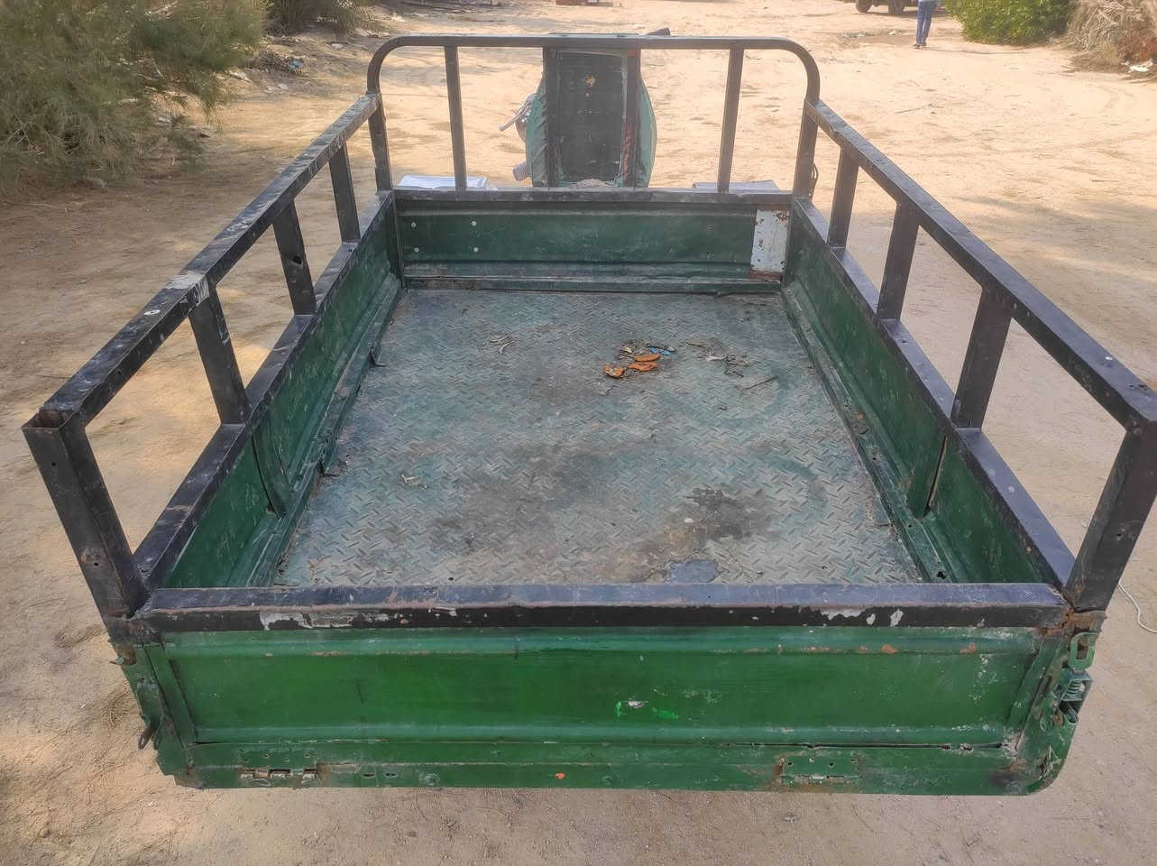 سلام عليكم ستوته ادوات ادوات مكفوله من سرقه والعشائر ستوته جاهزه ما ذب عليه الف شاصي مكفول بدي نضيف اكسن الطش مكينه خير من الله لا تنقص ولا تبخر سدر بجيس كهربايات كامله نكره سلف الايتات شقاله سعر 700 مكاني بصره خور زبير بضبط بلخور
***********  .
