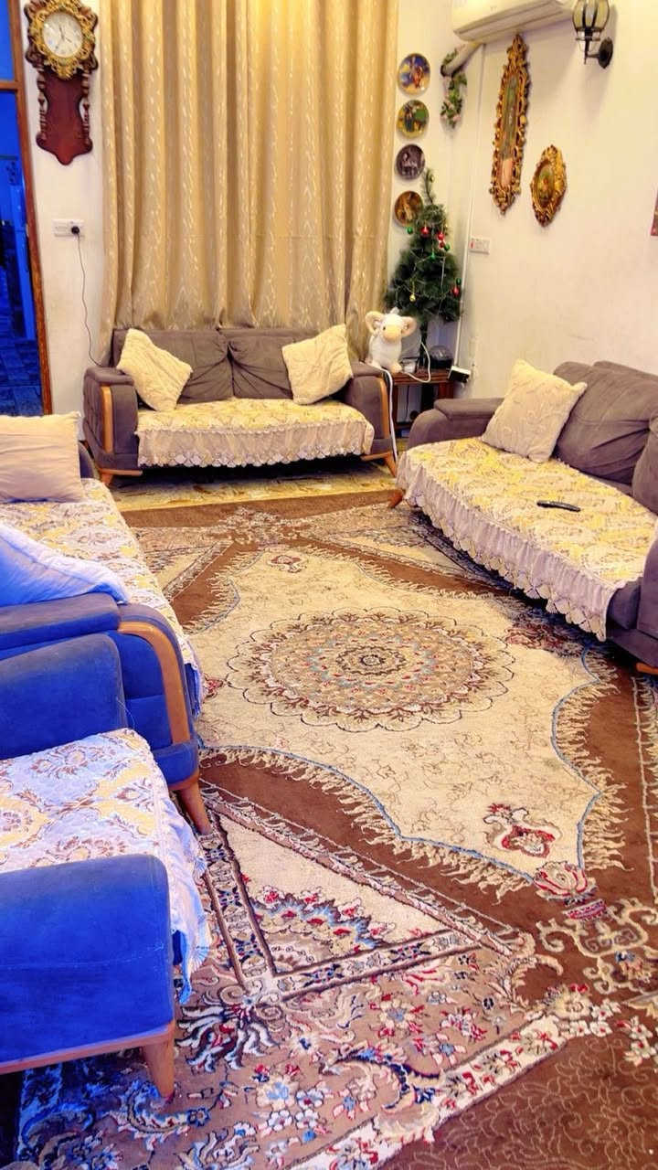 � فرصــة ذهبيــة ناريــة في منطقة الحرية / السلام 🔥
📍 موقع مميز – شارع 20

🏡 بيت للبيع – جاهز للسكن فوراً
▪️ المساحة: 100 متر
▪️ بناء حديث وتشطيب مرتب
▪️ ملك طابو صرف (تمليك صافي)
▪️ مناسب للسكن العائلي أو استثمار مربح

💰 السعر: جداً مناسب ومغري

📲 للتواصل واتساب فقط:
***********

✨ لا تضيع الفرصة – البيت بهيج مواصفات وسعر نادر
