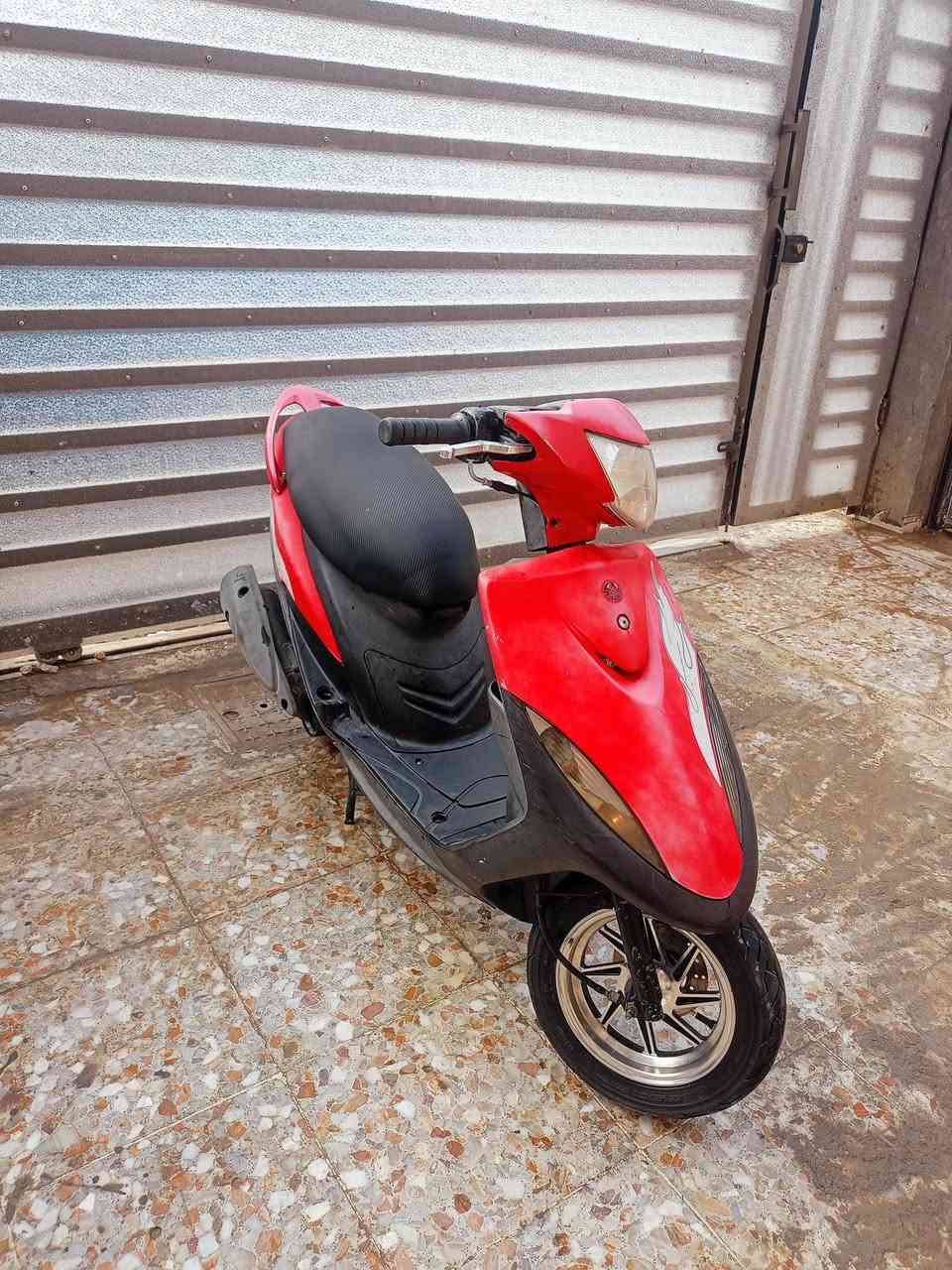 ماكس عدله للبيع  
مكينه 49بلادي
نكره سلف  كلشي شغال
بيها خفايف تزويد
كلجات RGS
امامي خلفي
يدات بريك سي واي
تعلاكه كرزي
دبل خلفي RBM
مقبض كوسو
سعر 800 بيها مجال لشراي
***********
