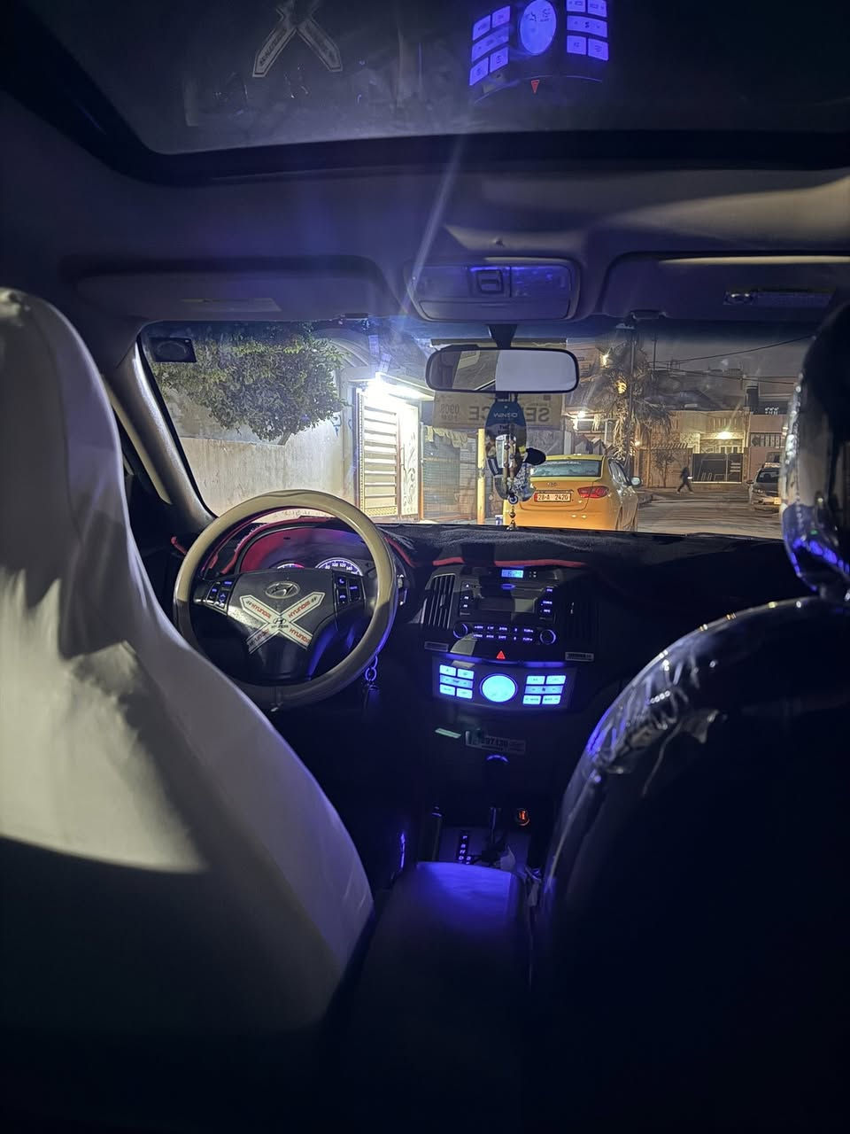 النترا 2011 خليجي فول باي كوري 
سلايد تحكمات تبريد لمس حساسات اشاير بالمري 
رقم بغداد باسمي شرط التحويل بالموصل 
كابون بانزين 
محرك 1600 دكشن عالي 
محرك گير شرط 
السياره من دون ضررر خلاص
طخم امامي خلفي جديد طخم تاير جديد تدفئة تبريد شرط 
*********** 
***********
