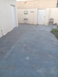 بيت للبيع بشارع النفط قرب حسينة الامام القاسم أو حسينيه سيد فاهم بالضب...