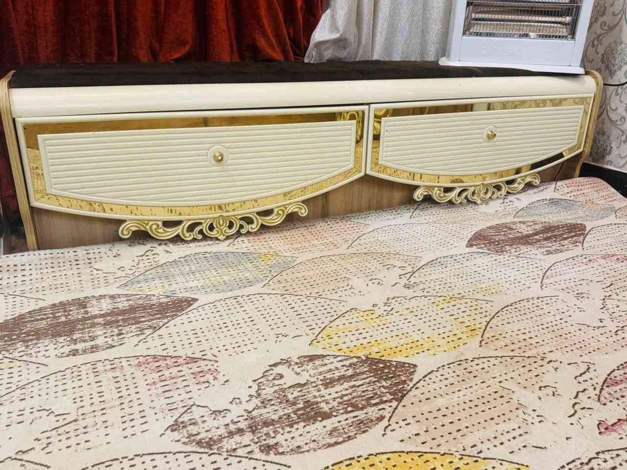 غرفه للبيع سعرها مليون وربع وبيهه مجال الاستفسار خاص


**إذا كنت صاحب هذا الإعلان وتريد حذفه لأي سبب، رجاءا أرسل رسالة إلى الدعم الفني**