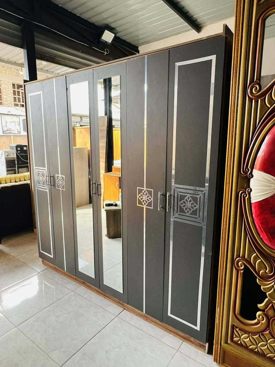 غرفه تركي خمس قطع نضيفه سعر 450 مع شد نقل دخل بغداد مجاني و المحافظات بكروه حجز واتساب فقط 
***********
