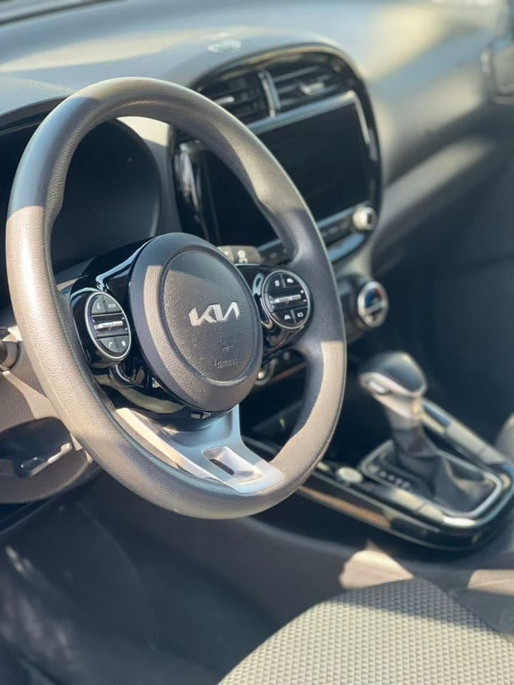 السلام عليكم 

مكلف بالنشر مكلف بالنشر 

صول 2023 للبيع وارد امريكي  فول مواصفات عدا الفتحه بدون رقم بأسمي المنفيس تترقم اي محافظه 

السياره بدون قطره صبغ بدون ايرباك كل الايرباكات سليمه حادث السياره دعاميه وخشم الجاملغ بارد مقدار اصبعين السياره جاهزه من كلشي متصرف عليها شي 

مواصفات السياره 

توكلر السياره لونين 
بصمه 
تشغيل عن بعد 
كشن كهرباء 
نظام سبورت وعادي 
نظام منحدرات 
رادار جميع الاتجاهات 
كامره دواره 
توقف ذاتي 
نقطه عمياء 
تحديد مسار 
قياده ذاتيه
شاشه كبيره 
نضام Auto Hold
تخم تاير جديد

مكان السياره بابل المركز 

لمعرفه السعر وباقي التفاصيل التواصل ع الرقم ***********
