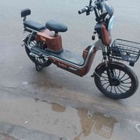 بايسكل شحن للبيع 2025 حجم 20 يريد له بطاريات السعر الرصاصي 90سعر الازر...