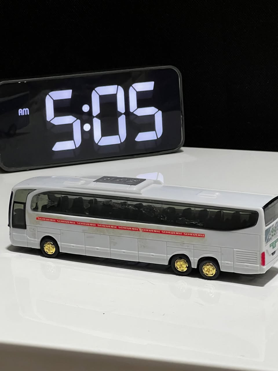 سلام عليكم متوفر كارتون ٤١ سياره مختلف الاحجام اكثرهن حديد جم قطعه بلاستك


**إذا كنت صاحب هذا الإعلان وتريد حذفه لأي سبب، رجاءا أرسل رسالة إلى الدعم الفني**