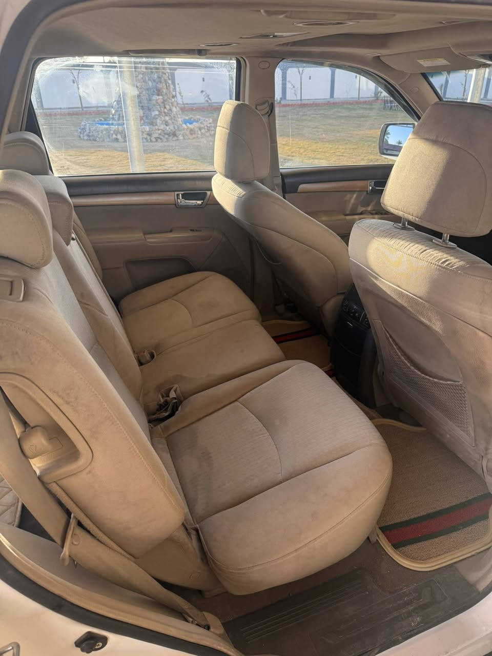 سلام عليكم كيا موهافي موديل ٢٠١٥ رقم بغداد بسمنا
رقم الجديد نكليزي هزه جديده السياره ماشيه ١٤٥ 
تخم تاير جديد حداديه جديد بيه ٤ قطع صبغ ابيعها حزام تبريد شغال السياره جاهزه  المكان الغزاليه
السعر ١١٥ قفل موبايل ***********
