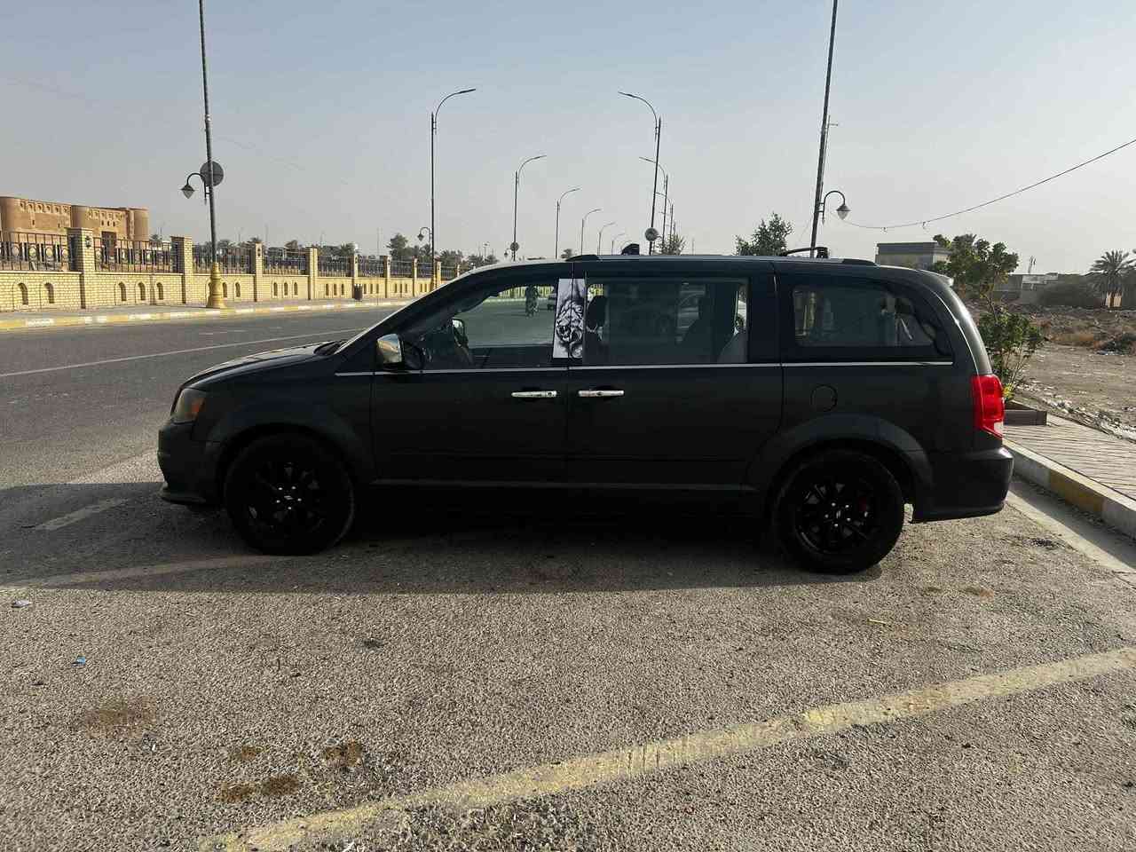 البيع او مراوس
دوج كرفان مديل 2012كلين بدون صبغ بدون  بدون تبديل 
💎رقم بغداد دولي 
💎محرك وكير شرط
💎صدر امامي خلفي جديد 
💎تبريد ٣قطع تدفئه تبريد 
💎كشتات سياحي بلع 
💎تحكمات ستيرن 
💎نظمام ايكو تقليل صرفيات البانزين 
💎الأبواب وصندوق كهرباء 
💎جام ٦كهربائي 
💎شاكه كبيره وكامره خلفيه 
💎سياره جديده حلوه وأحله من صوره جديده مال بيت 
💎السعر ١٣٠وبيه  مجال الشراب وتدلل 
💎مكاني بغداد اعظميه 
💎تواصل ***********بي واتساب
