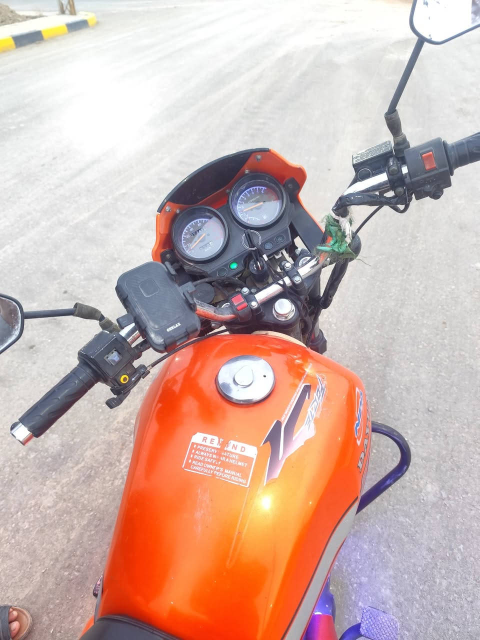 السلام عليكم دايون حجم 200 موديل 2021 مرقم قادسيه للاستفسار الاتصال على الرقم ‏ ‏‪0780 874 6513‬‏
