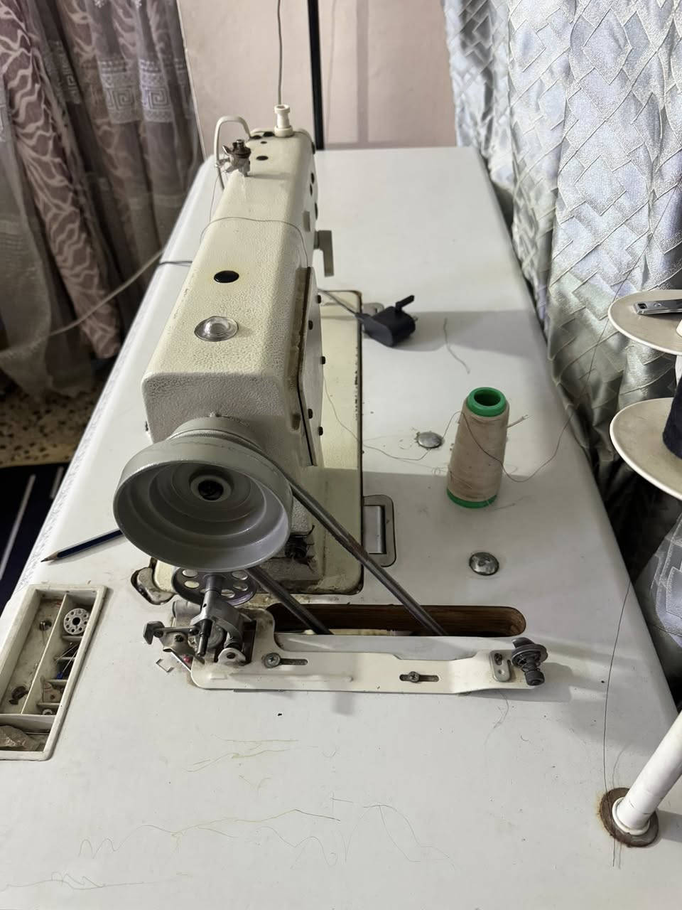 للبيع 175 وبيه مجال بسيط


**إذا كنت صاحب هذا الإعلان وتريد حذفه لأي سبب، رجاءا أرسل رسالة إلى الدعم الفني**