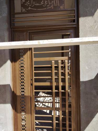 صبغ شبابيك سعر واحد 18 الف اتصل ع رقم ***********
