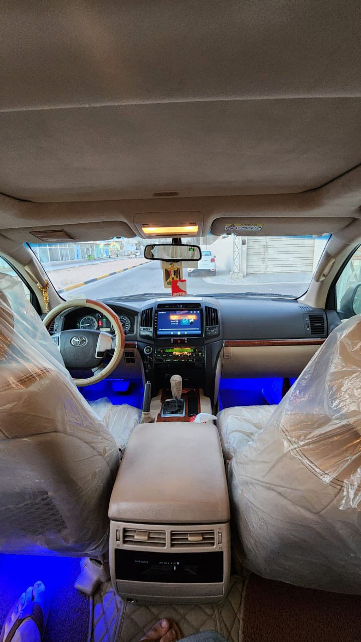 السلام عليكم 
للبيع لاندكروز GXR موديل ٢٠١٣
ماشية ٢٥٠ الف 
رقم بغداد 
سونار مرفق بالمنشور 
السعر ٣٦٥ ورقة 
للاستفسار *********** 
مكان السيارة النجف
