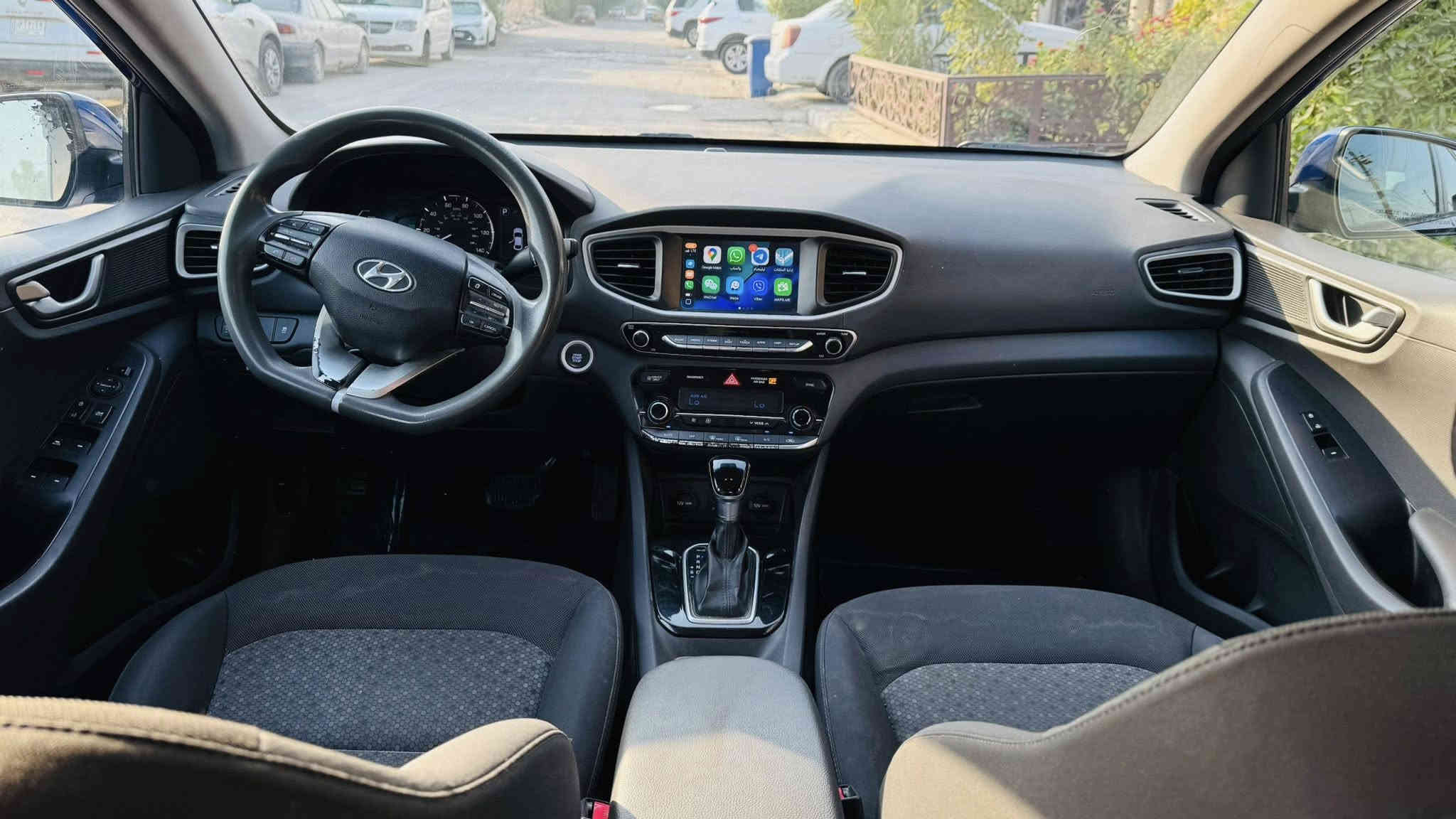 السلام عليكم
هونداي ايونك 2019 هايبرد وارد امريكي 

للبيع رقم بغداد مواصفاتها معروفة شاشة كاربلي كامرة دوارة صور الحادث موجودة جاملغ مصبوغ والبند مصلح بدون صبغ السيارة جازة مابيها اي نقص السعر 118$ رقم الهاتف ***********

السيارة مكانها بغداد المشتل اي تفاصيل تحب تعرفها راسلني او اتصل
