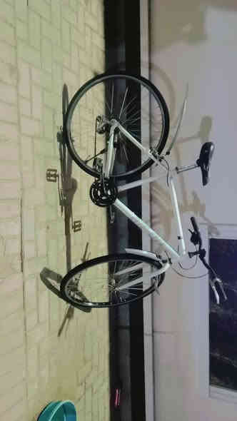 السلام عليكم بيسكل سي 700 كير شغال خلفي 7 امامي 3 بريك شغال سعره 100وبي مجال الطيبين  ***********
