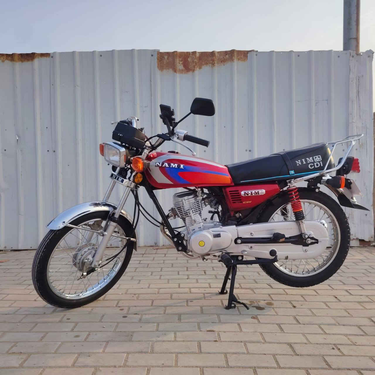 سلام عليكم موديل ٢٠٢٧  دراجة جديدة اوراق سكنر مكان الدراجة لكوت لسعر ٧٥٠ وبيها مجال كلش قليل  اتصل وبيك خير  وتدلل***********
