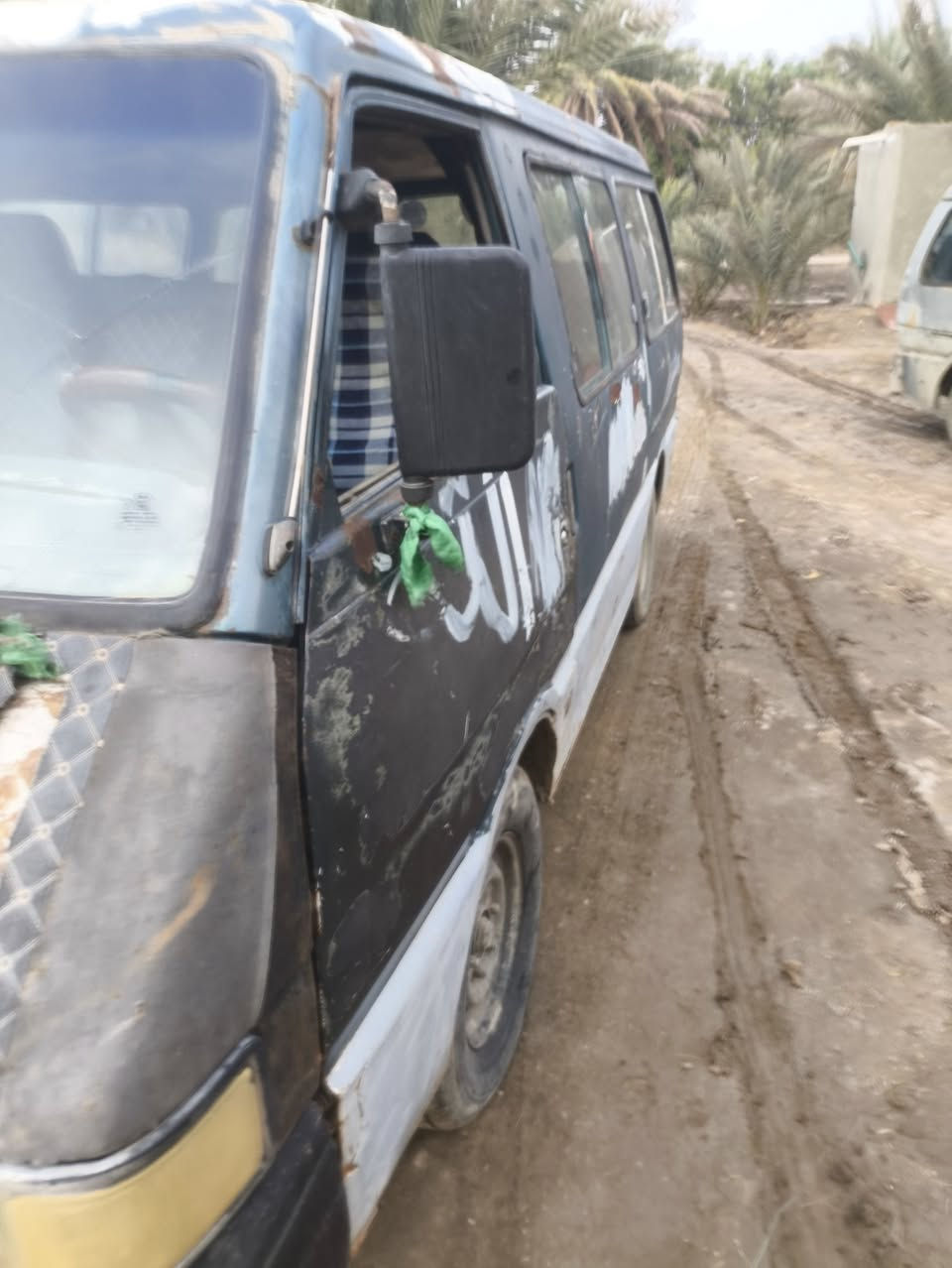 السلام عليكم
كيه بسته للبيع رقم احمر صدامي سنويه صاقطه ب 2023 عظم عاج السعر 18وبيها مجال للطيبين للستفسار على رقم ***********ويوجد واتساب ايضا
