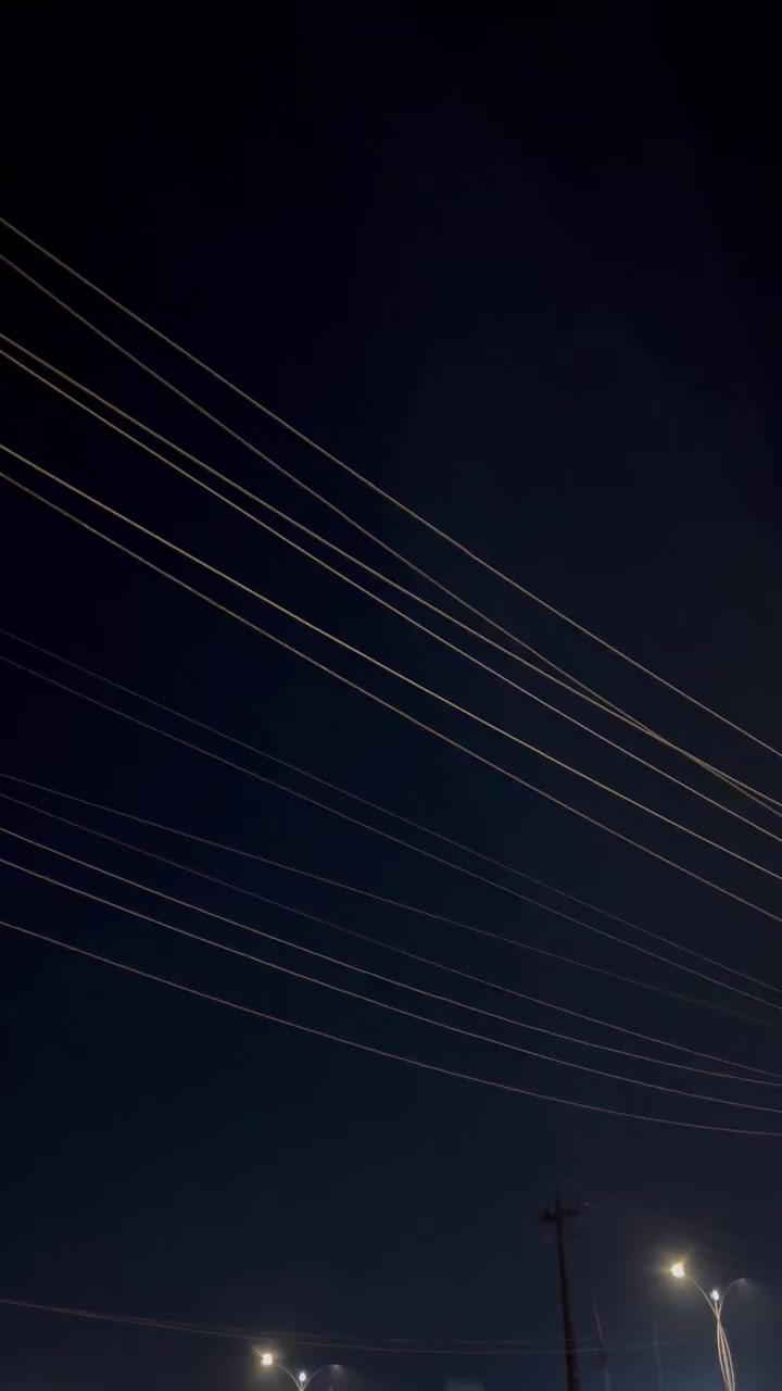 دراجه ماكس منغولي كامله من كلشي اي نقص مابيه دراجه حاويه ماصارله هواي من طالعه دراجه شعله ومعدل كهربائيات اشاير لايت بك لايت كله شغالل كله شغال دبلات امامي خلفي شغال بريكات مابيهن اي مشكله تجي وتفحص الدراجه اذا طلع بيه نقص دراجه ملاحه قوي كفراتها الاصليه وياه لون رصاصي وذني الماروني  هديه وياه السعر 950 وبيه مجال *********** متواجد واتساب وع خط فقط..
