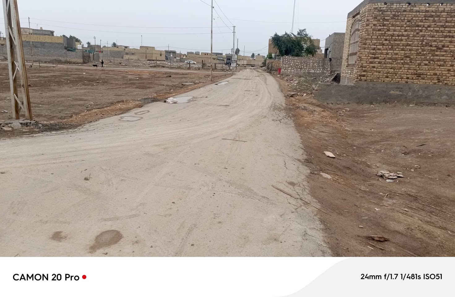 قطعه للبيع المساحه 195 بشارع علي غماره بحي الحوراء قرب سيد عباس 
***********
